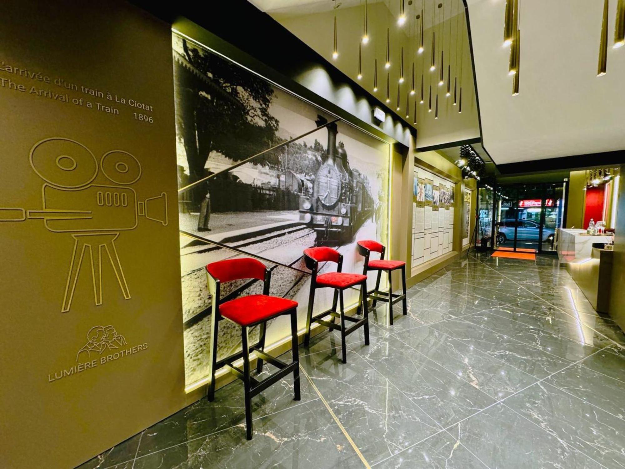 Lumiere Hotel Beograd Eksteriør billede