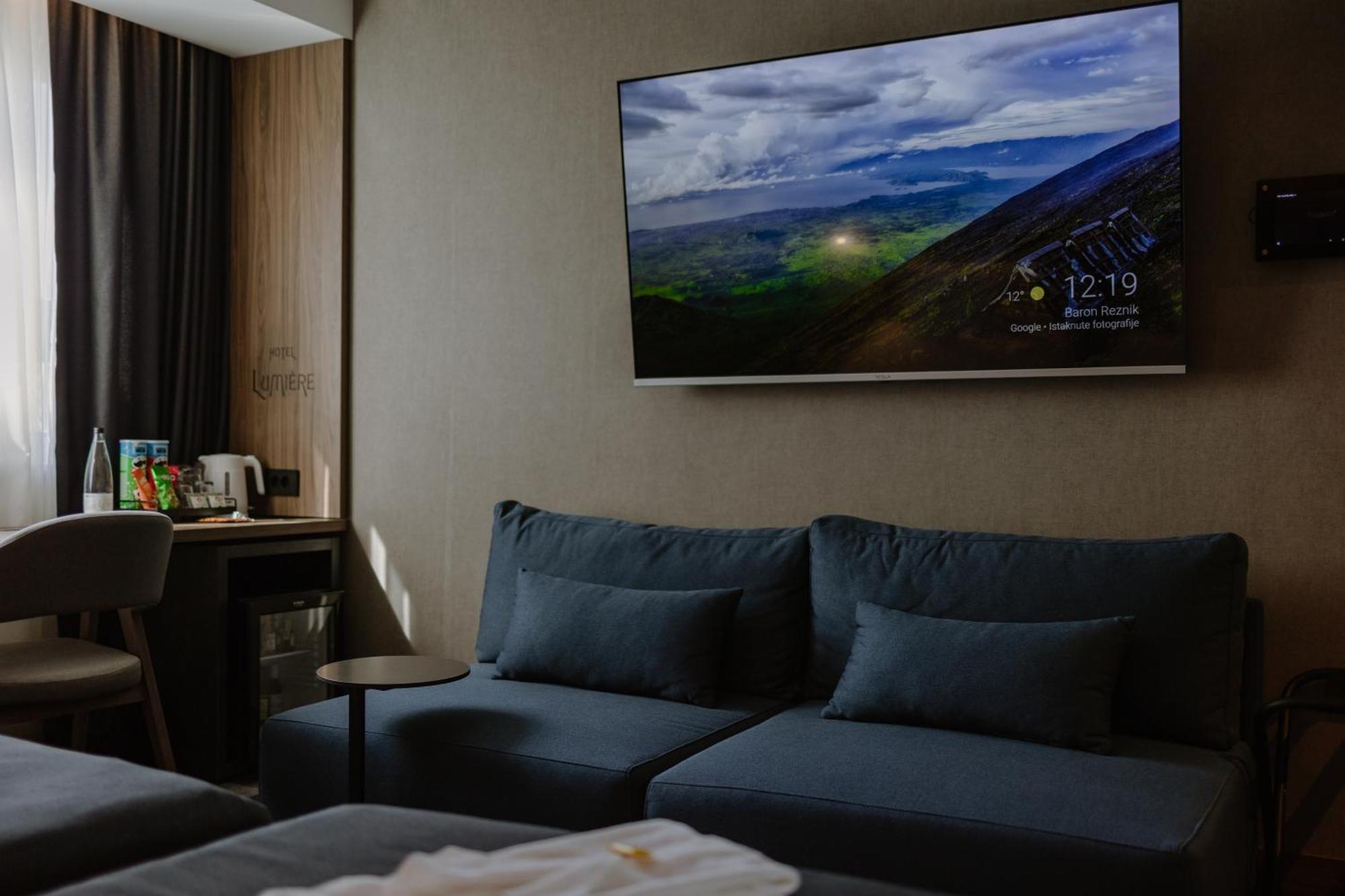 Lumiere Hotel Beograd Eksteriør billede