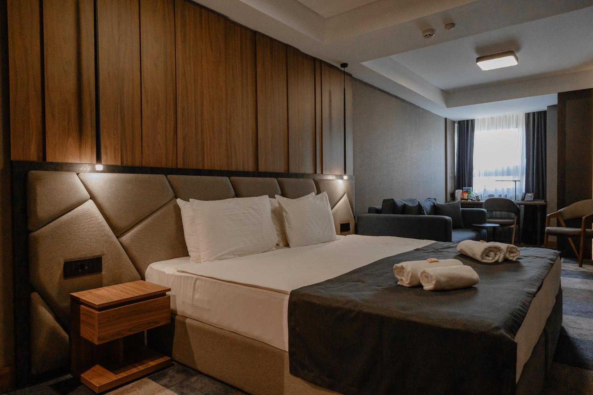 Lumiere Hotel Beograd Eksteriør billede